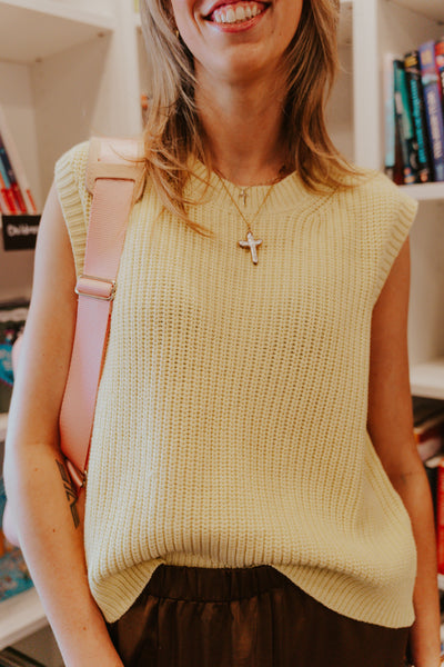 Daisy Short Sleeve Kint Sweater WL25-10205