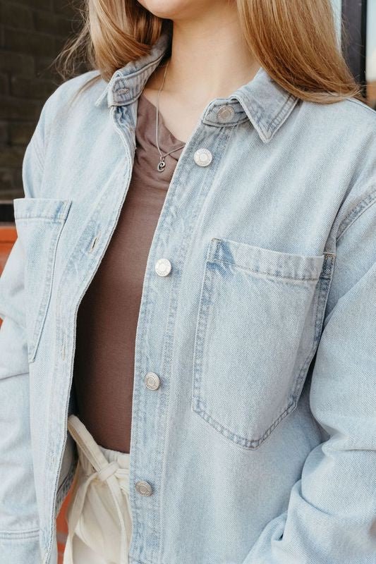 All Day Cropped Denim Jacket Faded Indigo ZJ251850 - Southern Soule Designs