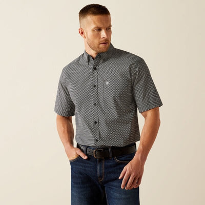 Ariat Men's Gene Classic Fit Short Sleeve Shirt Black 10054679 - Southern Soule Designs