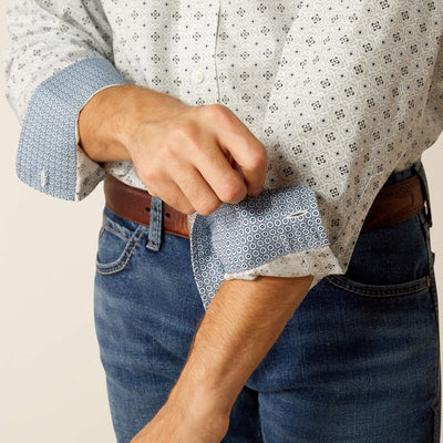 Ariat MNS Wrinkle Free Lucca LS Shirt Light Blue 10052387 - Southern Soule Designs