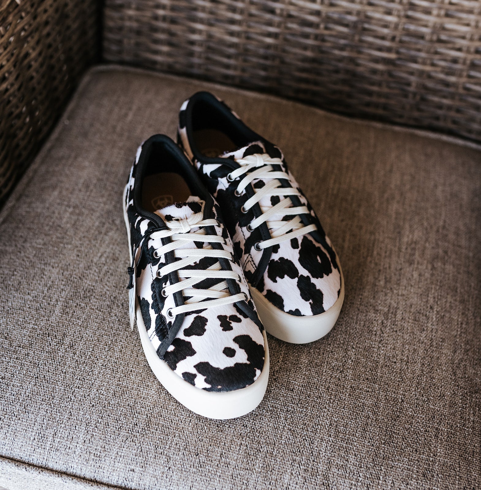 Ariat Skylar Shoe Black/White Hair On 10080404 - Southern Soule Designs