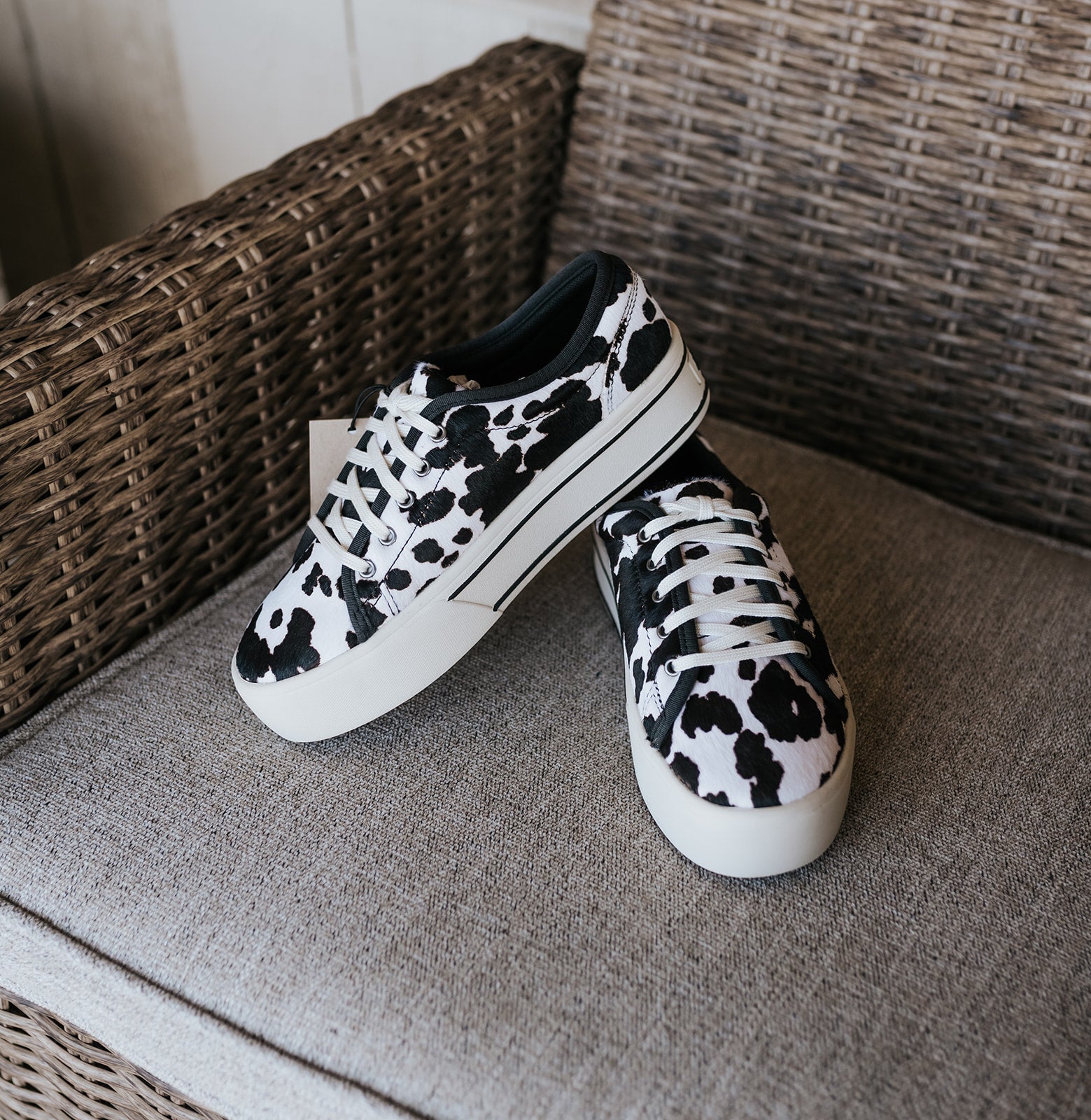 Ariat Skylar Shoe Black/White Hair On 10080404 - Southern Soule Designs