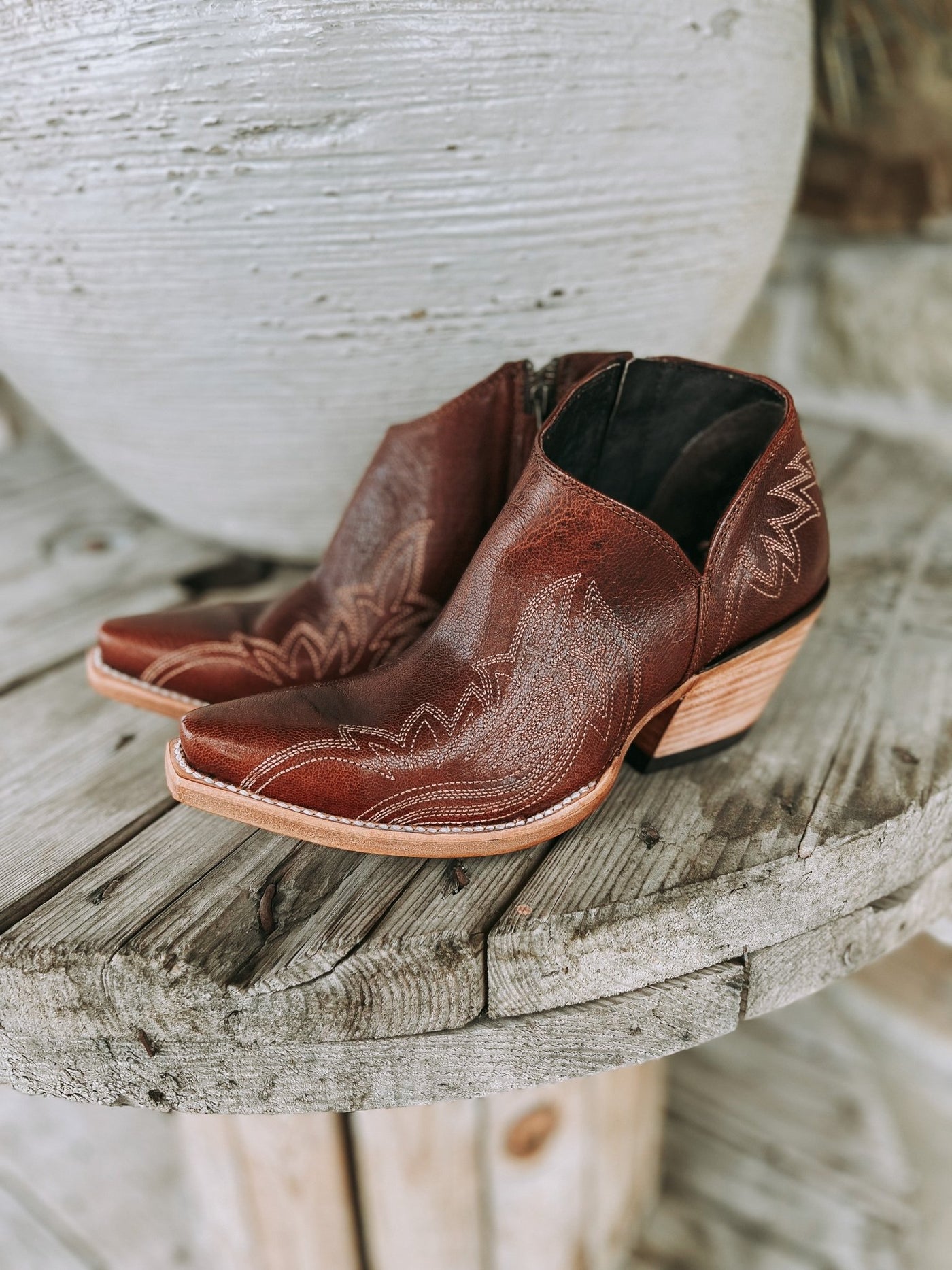 Ariat WMS Jolene Sadona - Southern Soule Designs