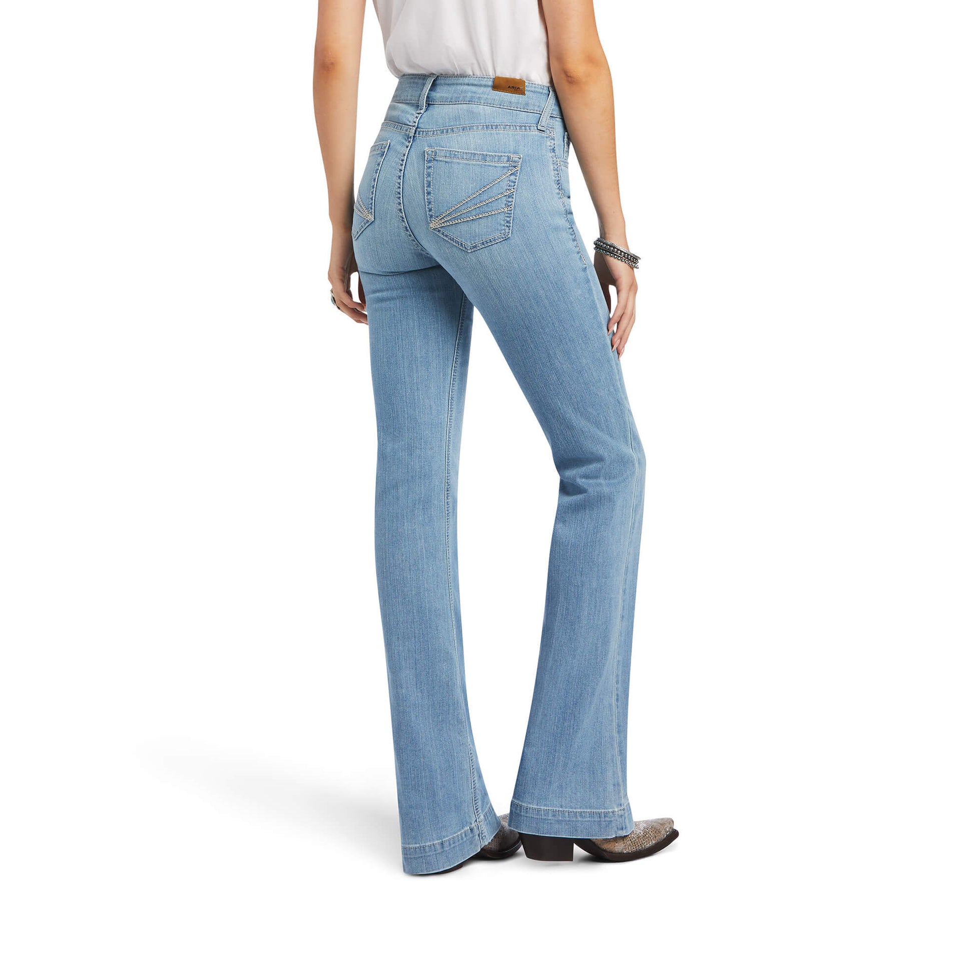 Ariat WMS Slim Trsr Aisha Jean Ohio - Southern Soule Designs