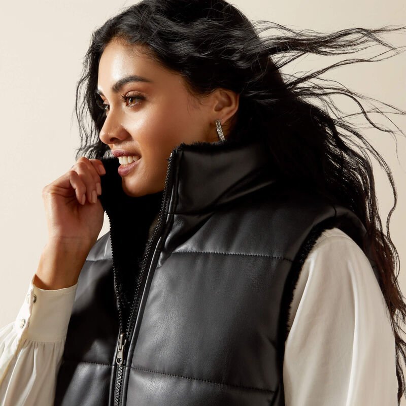 Ariat Women's Echo Reversible Vest Black 10065974 - Southern Soule Designs