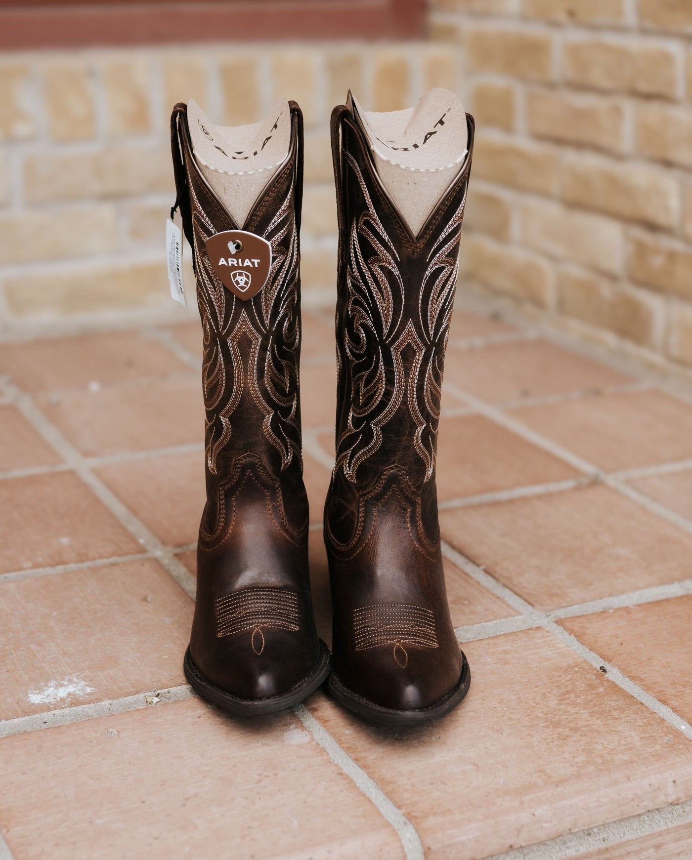 Ariat Women's Heritage J Toe Stretchfit Western Boot Sassy Brown 10051051 - Southern Soule Designs