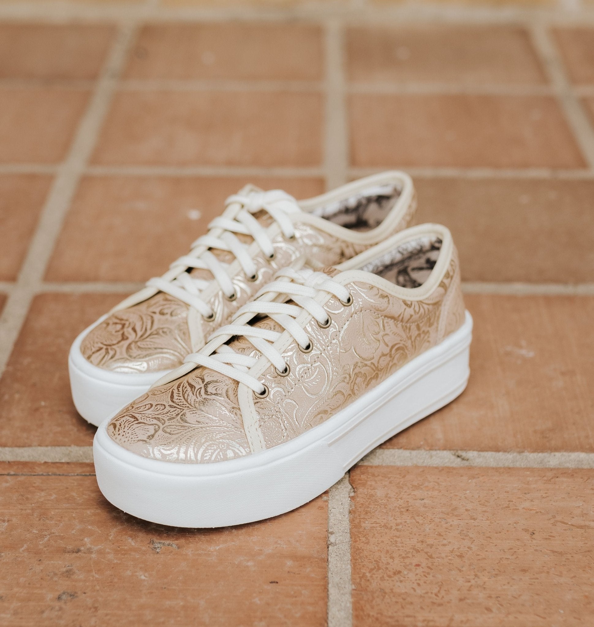 Ariat Women's Skylar Shoe Pearl Floral Emboss 10063887 - Southern Soule Designs