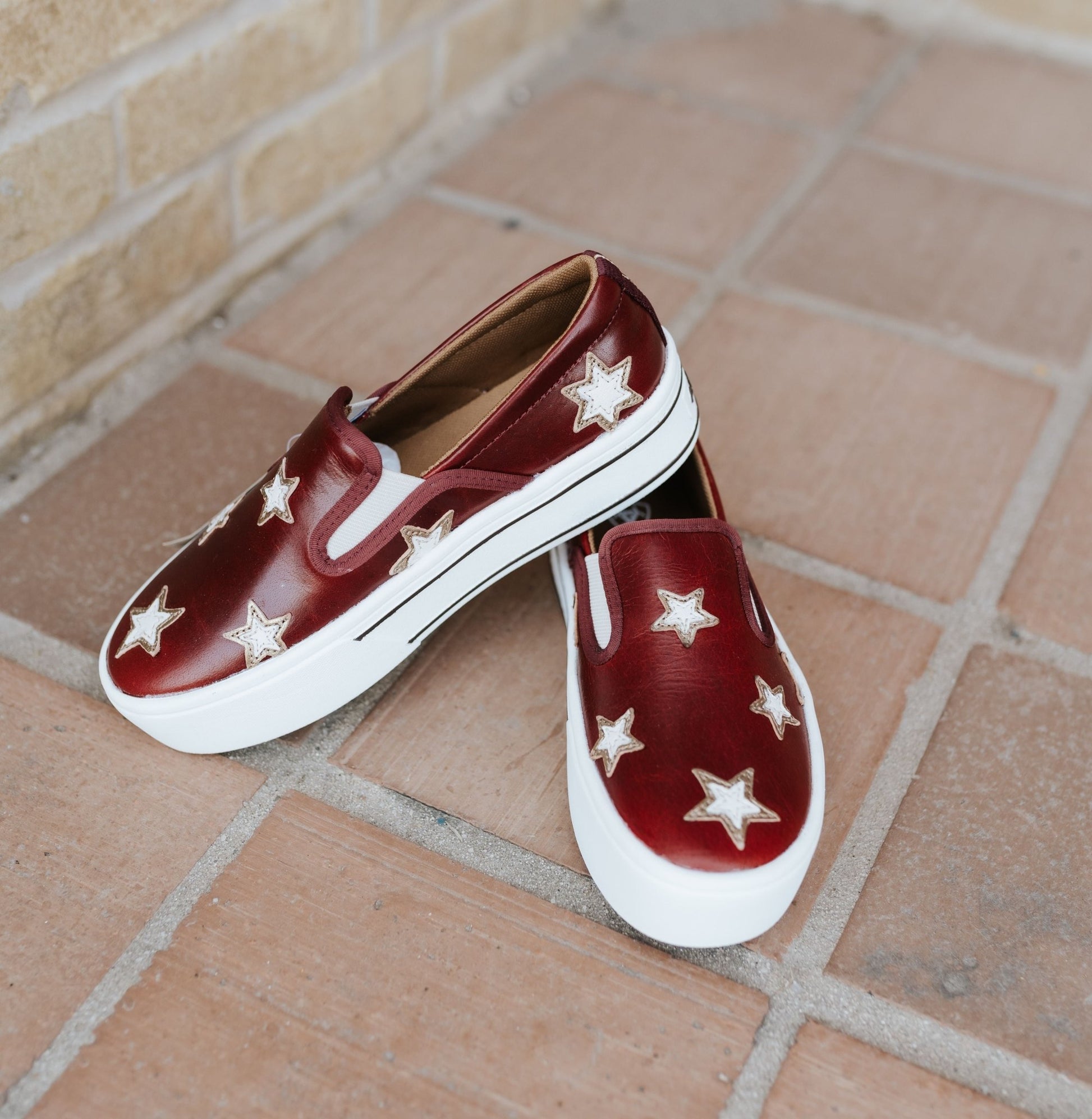 Ariat Women's Skylar Star Slip On Shoe Cherry Heat 10074368 - Southern Soule Designs
