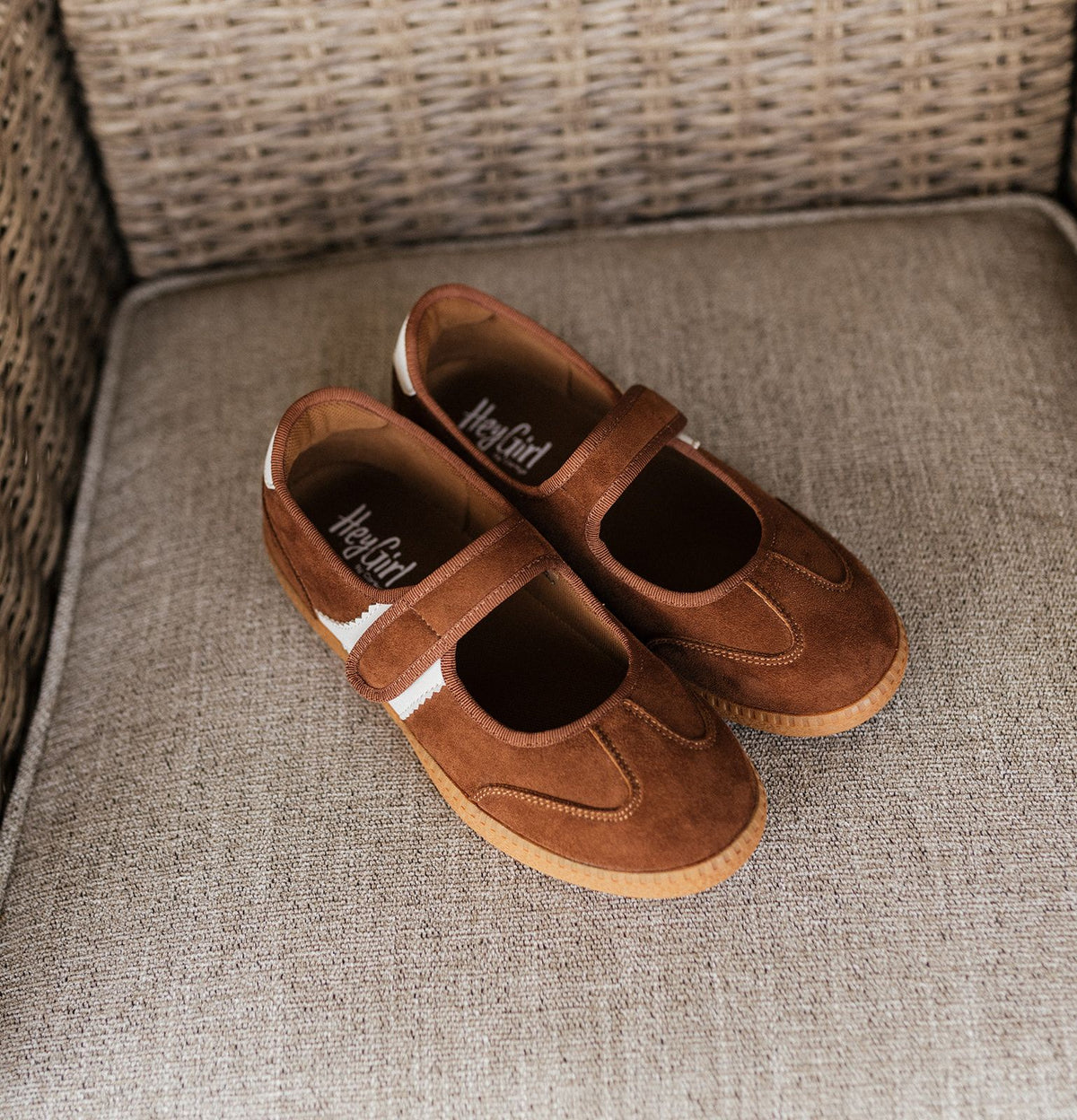 Calm Down Sneaker - Chestnut