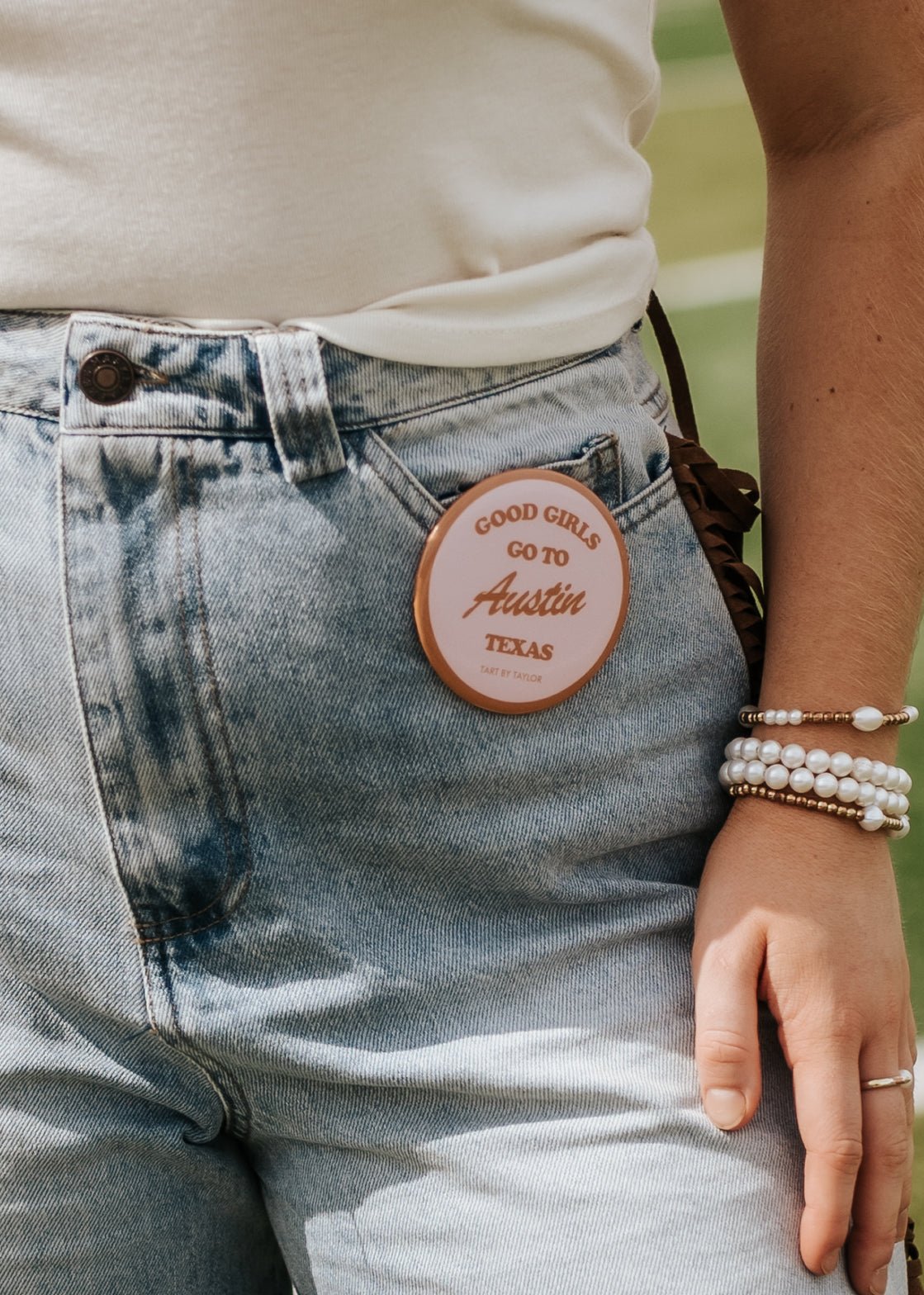 Austin Gameday Button - BOTTON-AUS - Southern Soule Designs