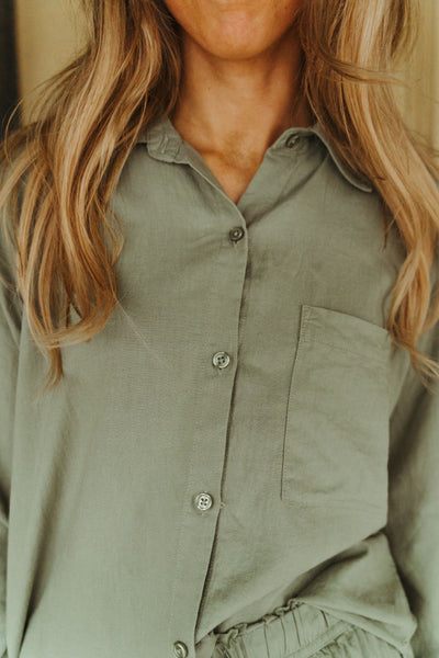 The Perfect Linen Top Avocado ZT242464