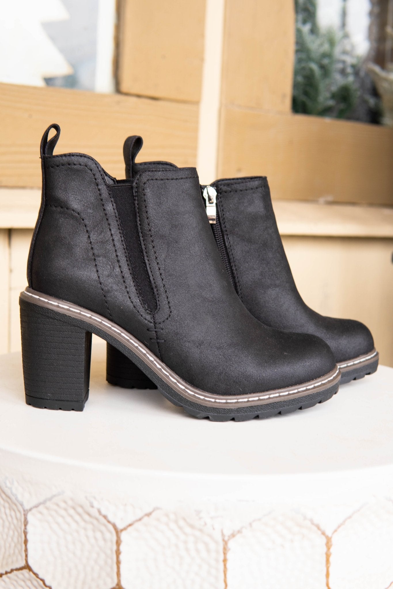 Bite Me Black Oil Pu - Southern Soule Designs