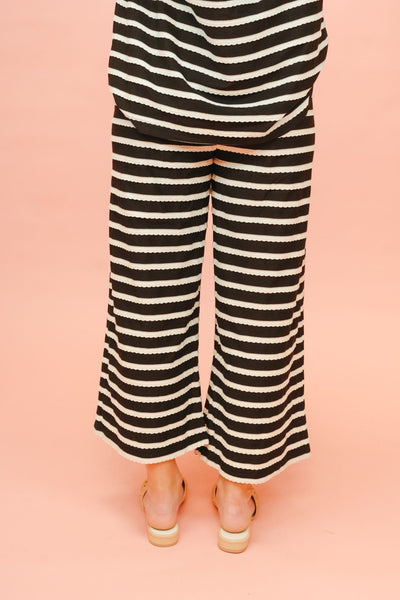 Black/Cream Scallop Stripe Cropped Pants P7283 - Southern Soule Designs