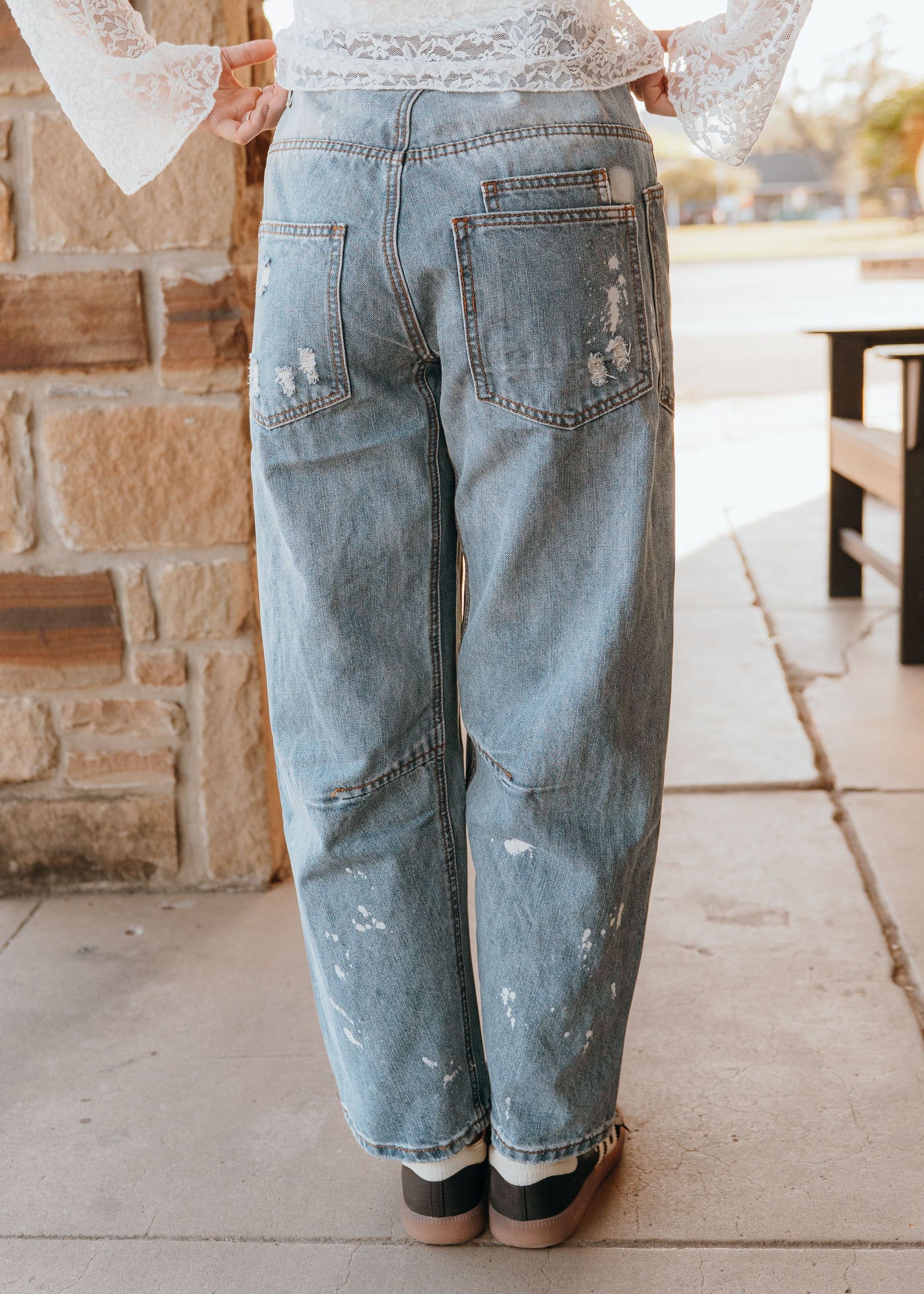 Washed Denim Distressed Jeans JP0488