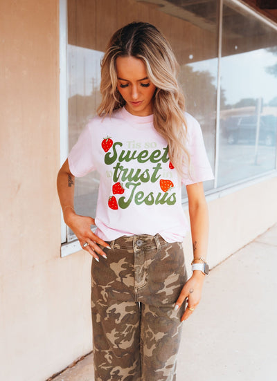 Blossom Tis So Sweet To Trust In Jesus - Southern Soule Designs