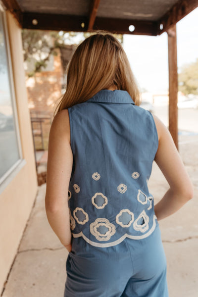 Blue Scallop Design Button Up Tank T26323 - Southern Soule Designs