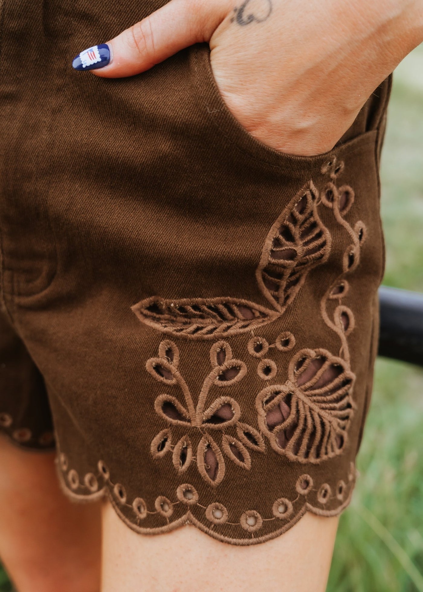 Brown Embroidered Scalloped Shorts ILP5285 - Southern Soule Designs