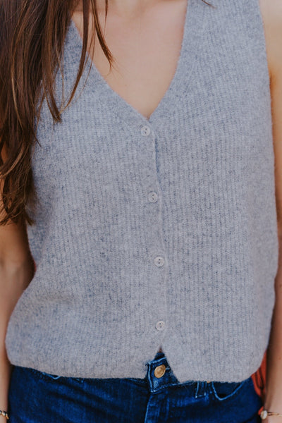 Bryce Sweater Vest Medium Heather Grey ZW253319 - Southern Soule Designs