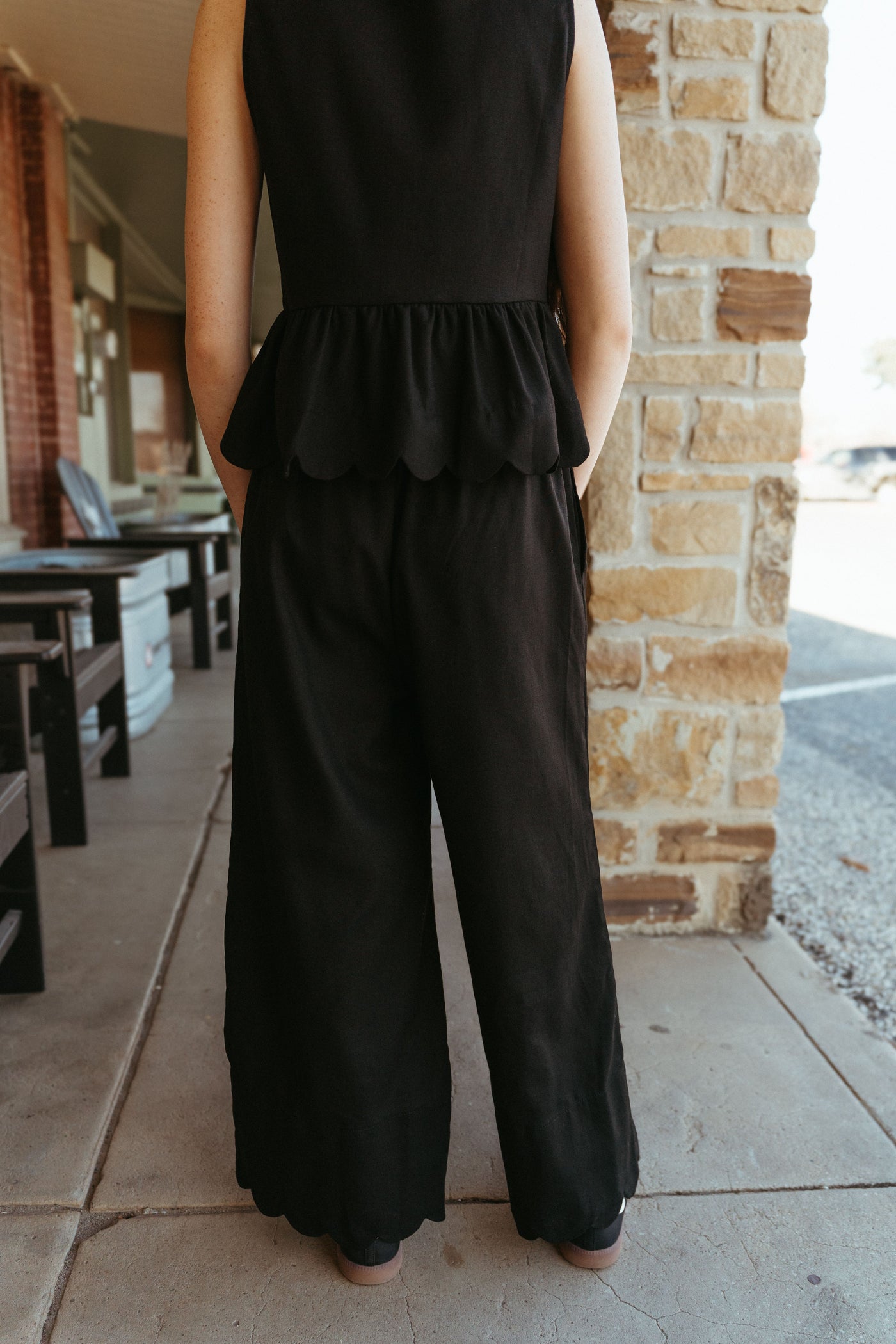 Black Scallop Wide Leg Pants P26206