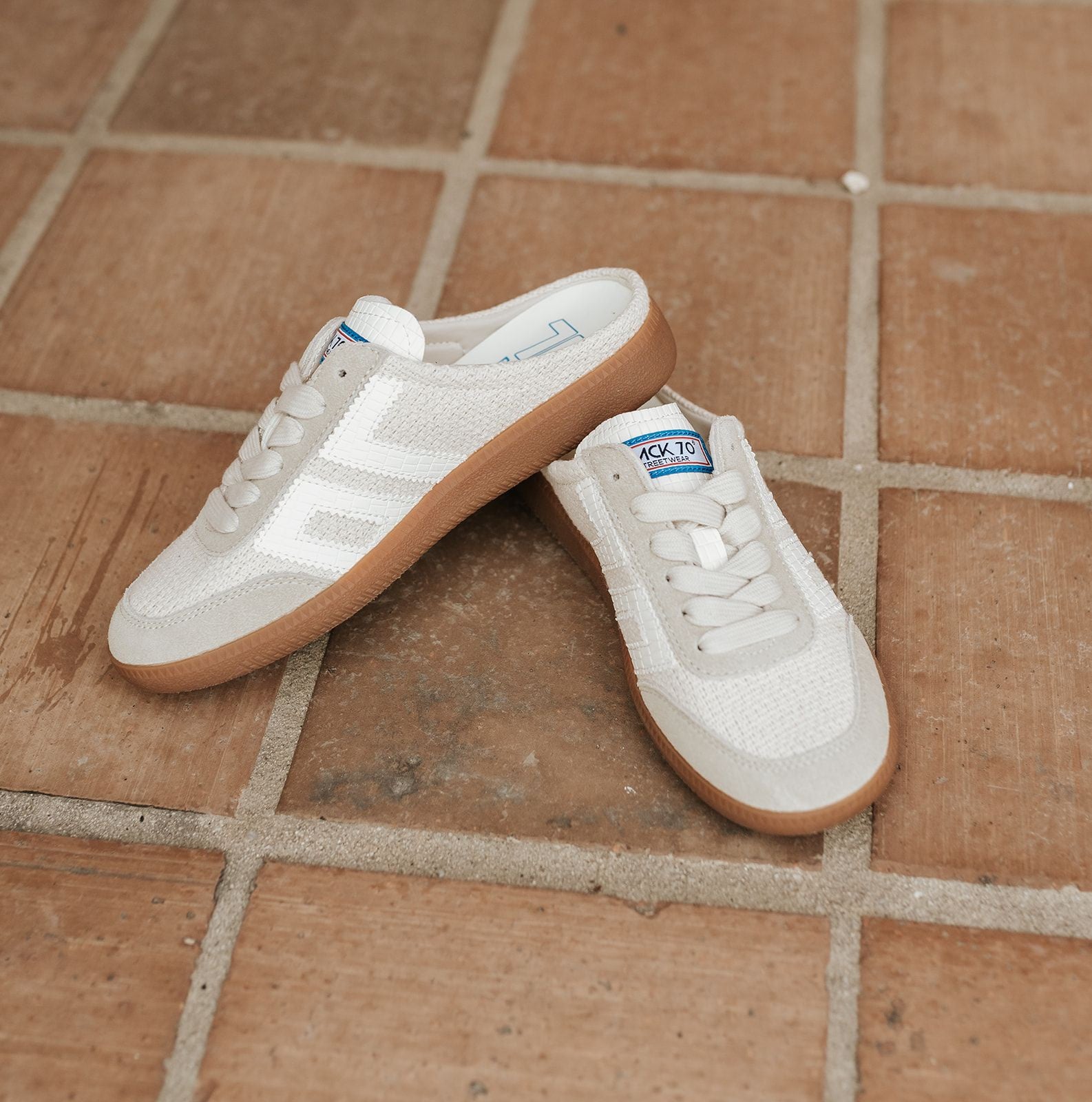 Easter Sacco Milk Sneaker