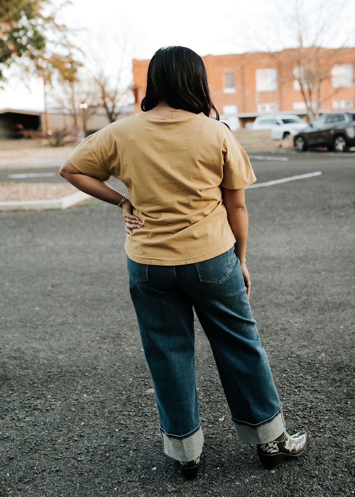 Caramel Cowboy Cocktail Club Hi - Lo Tee 10028 - 335 - Southern Soule Designs