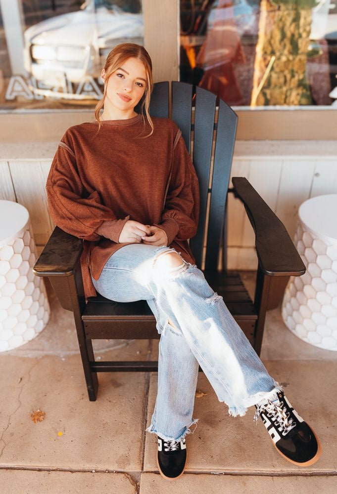 Chestnut Reverse - Seam Oversized Sweatshirt DZ25A029 - Southern Soule Designs