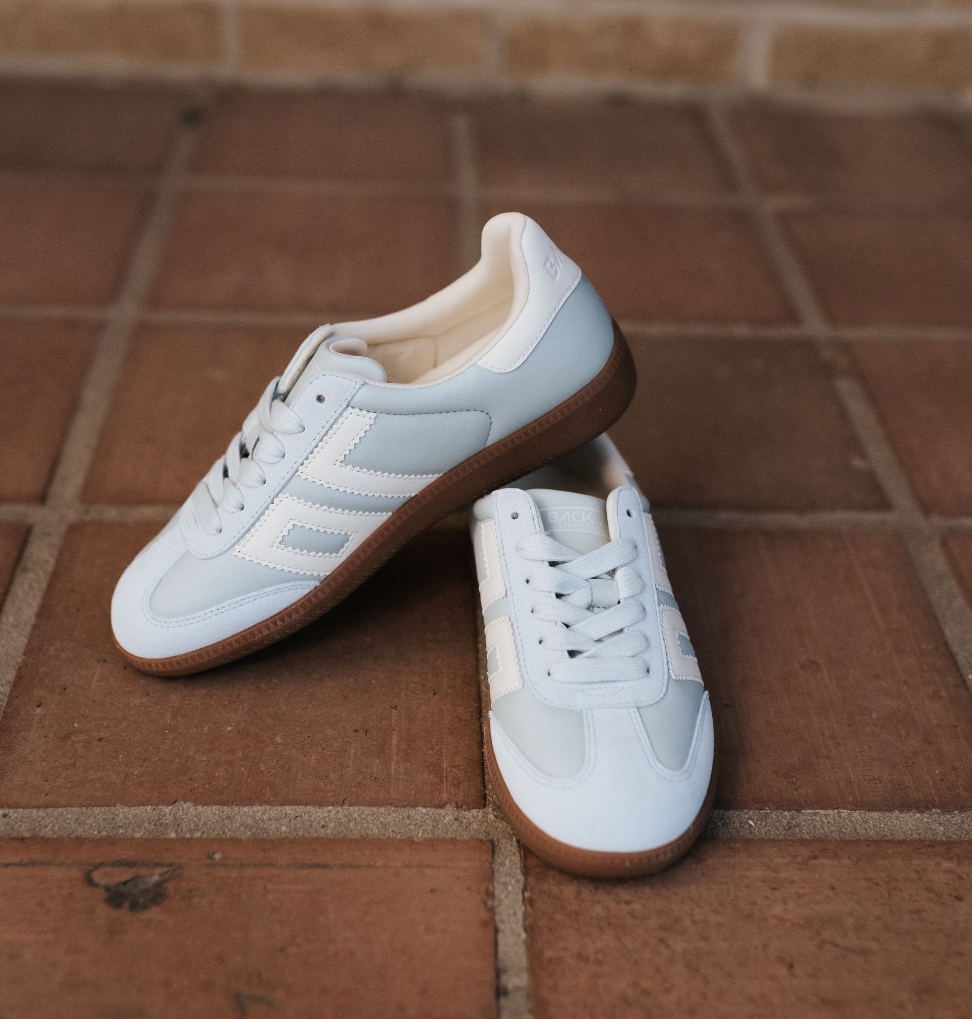 Cloud D26 Light Sky Sneaker - Southern Soule Designs