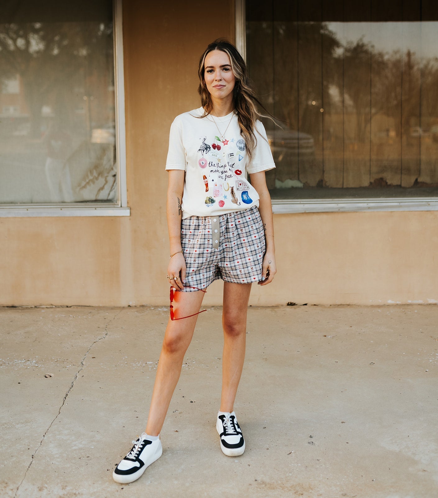 Cream Icon Graphic Tee - Southern Soule Designs