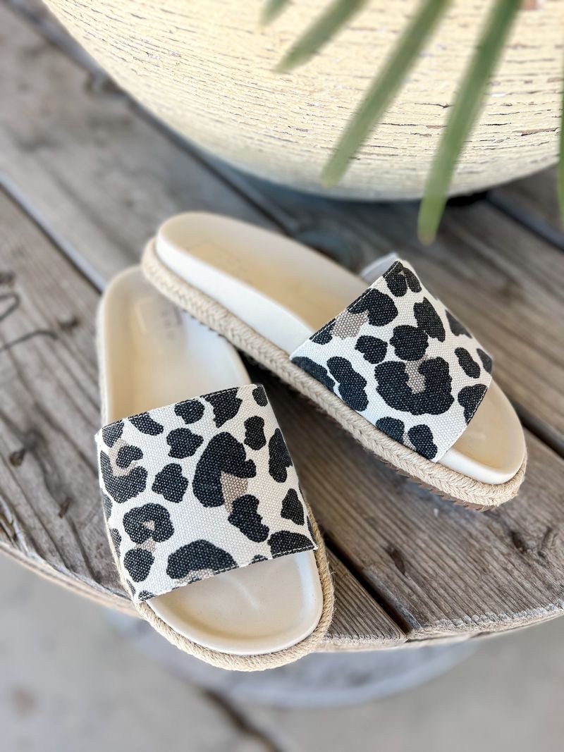 Crisanta Leopard Sandal - Southern Soule Designs