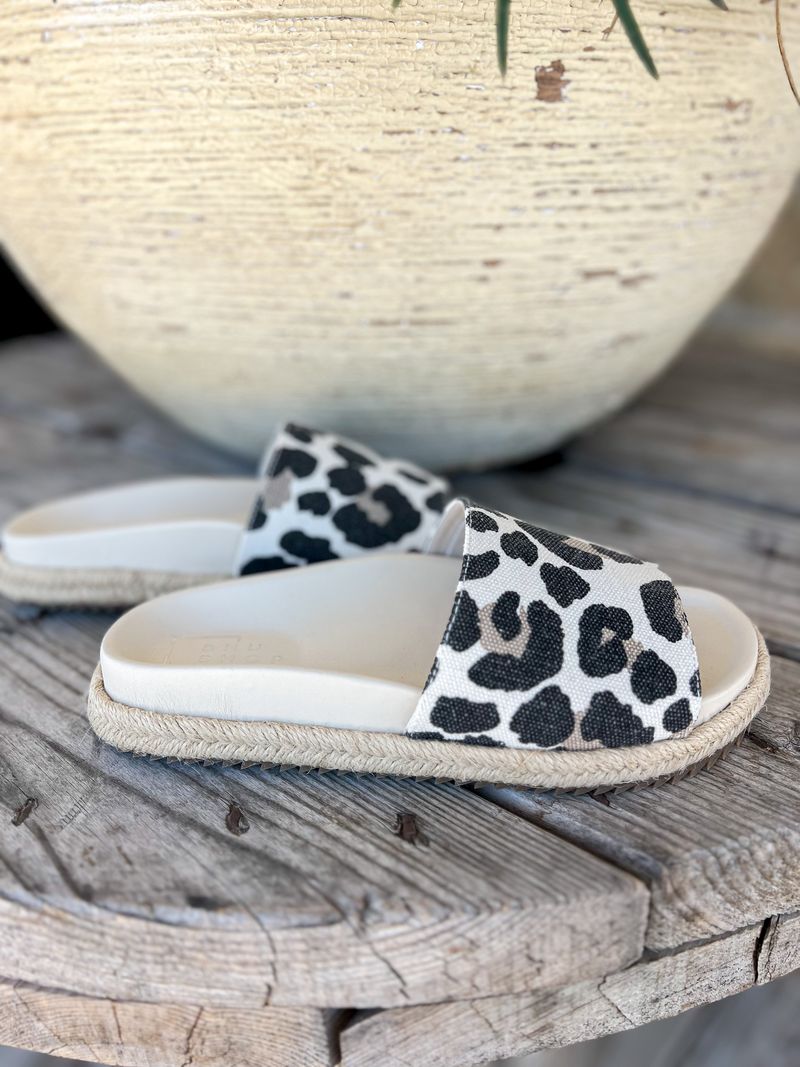 Crisanta Leopard Sandal - Southern Soule Designs