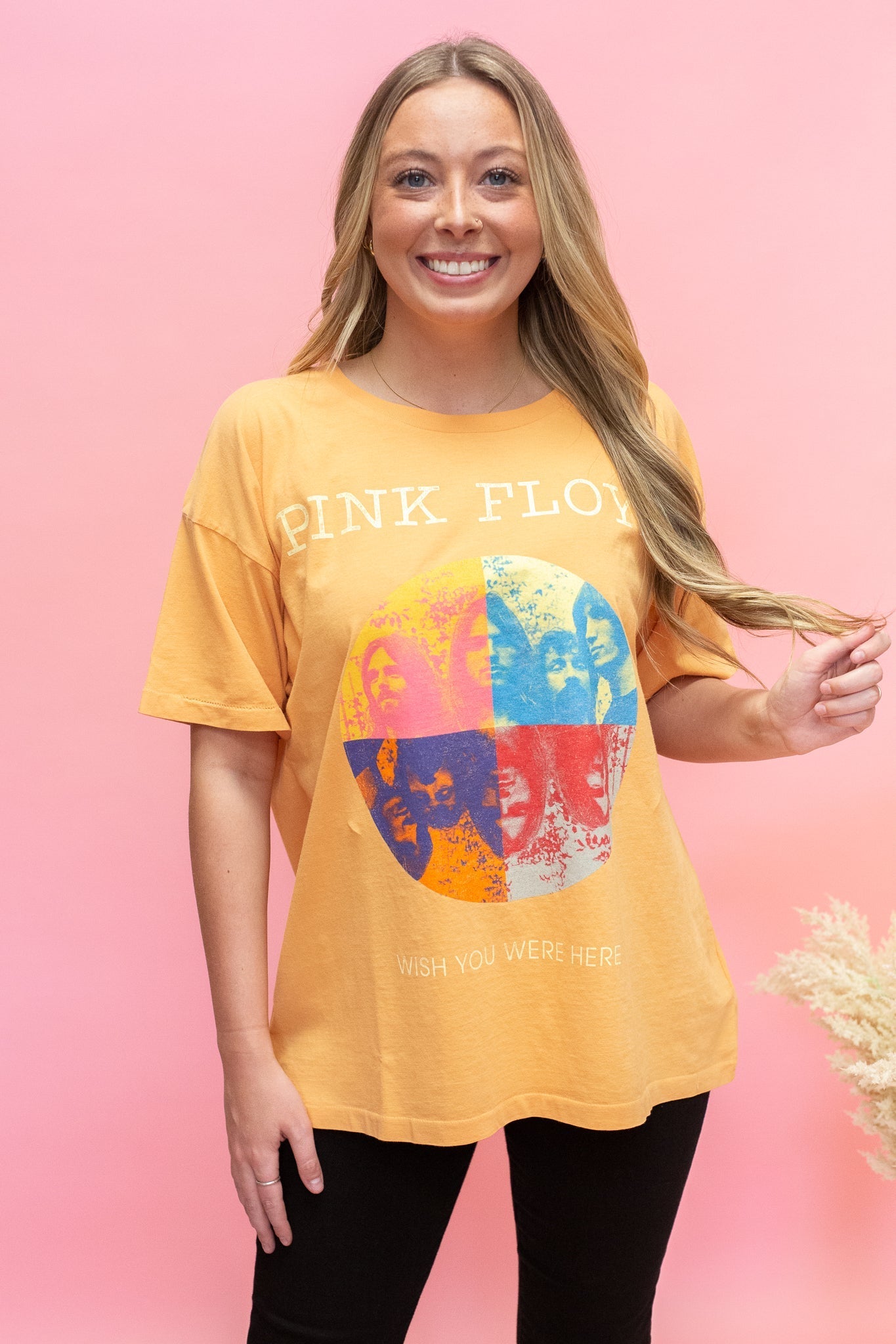 Daydreamer Pink Floyd Peach Merch Tee - Southern Soule Designs