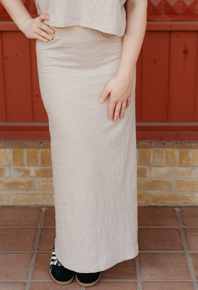 Delavine Textured Midi Skirt Parchment ZK251338 - Southern Soule Designs