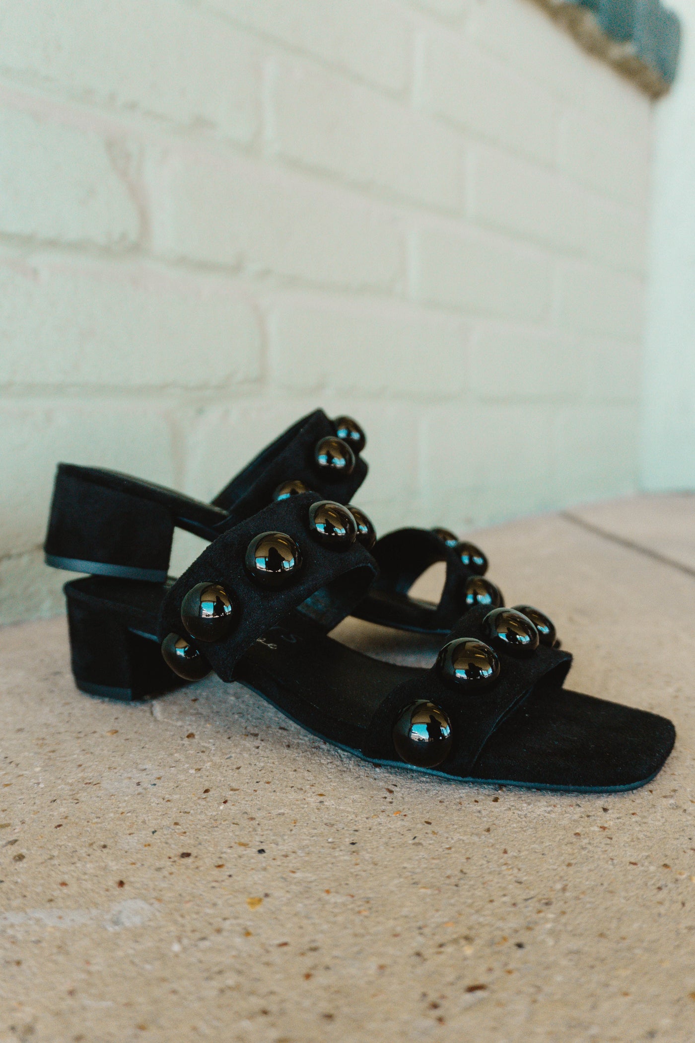 Venus Kitten Heel Black