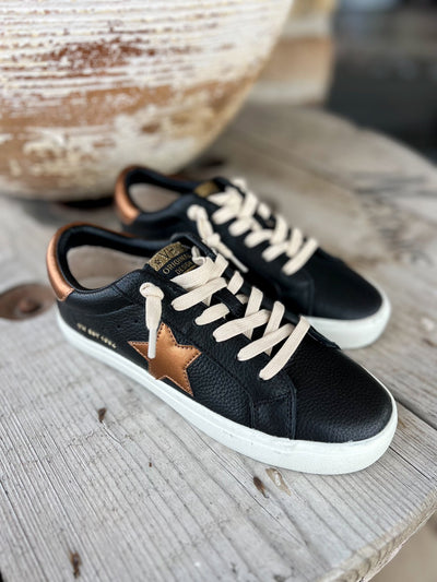 Fae 2 Black Pebbled - Southern Soule Designs