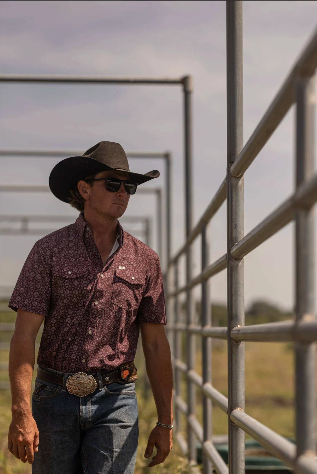 Ferrell - The Fletcher Short Sleeve Pearl Snap Shirt in Maroon - Southern Soule Designs