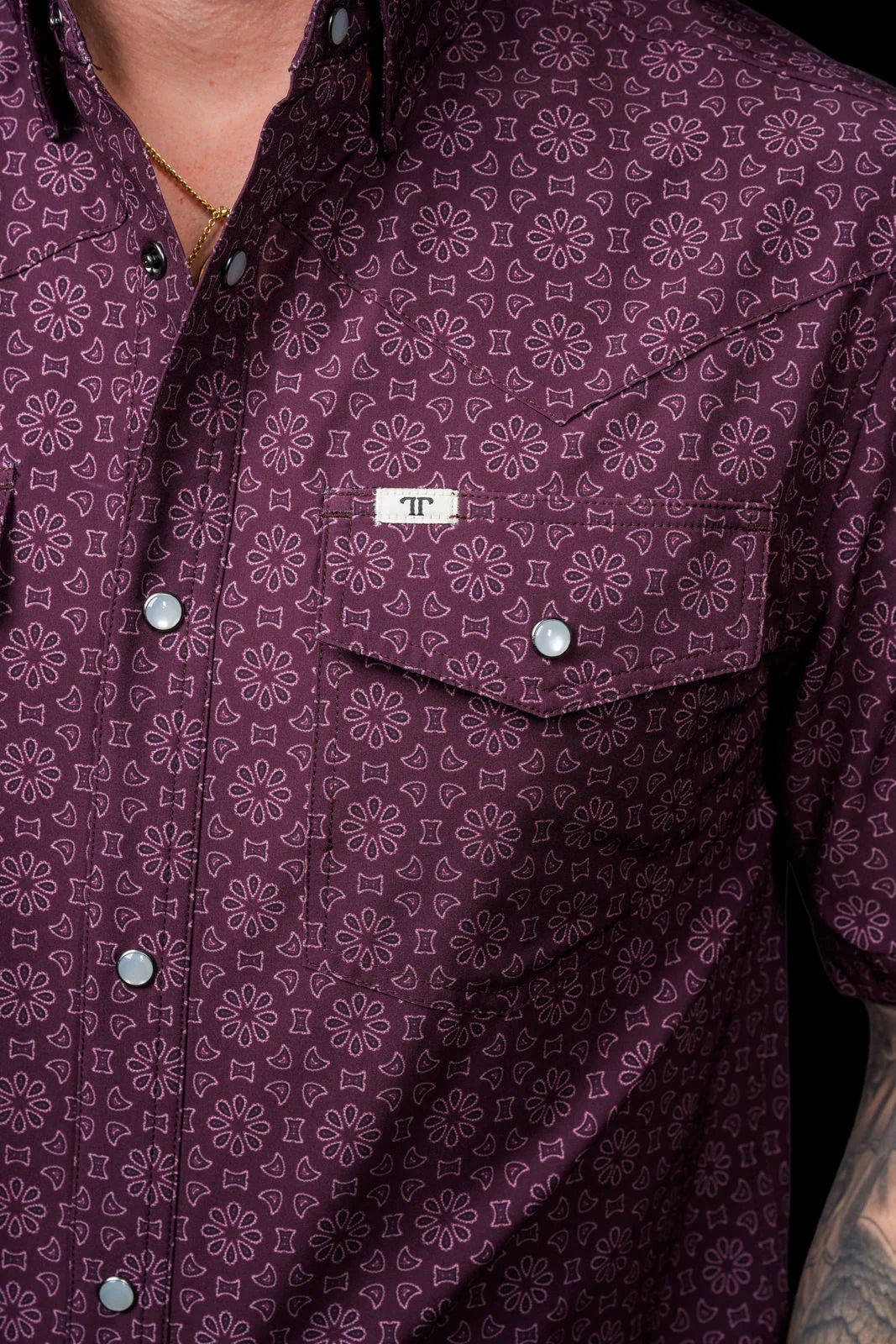 Ferrell - The Fletcher Short Sleeve Pearl Snap Shirt in Maroon - Southern Soule Designs