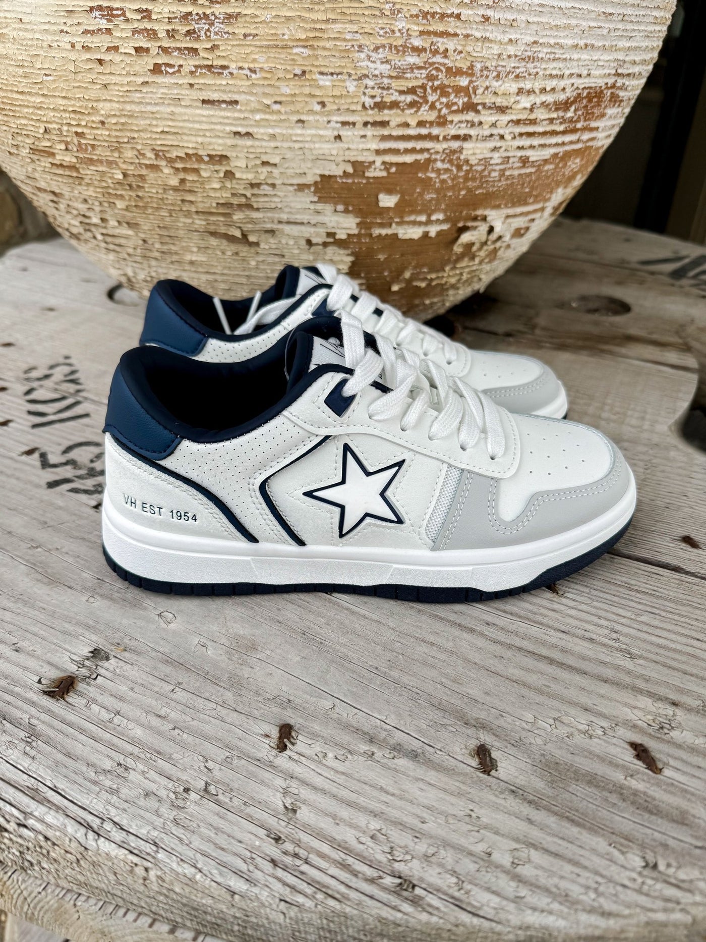 Fresh 15 White/Grey/Blue - Southern Soule Designs