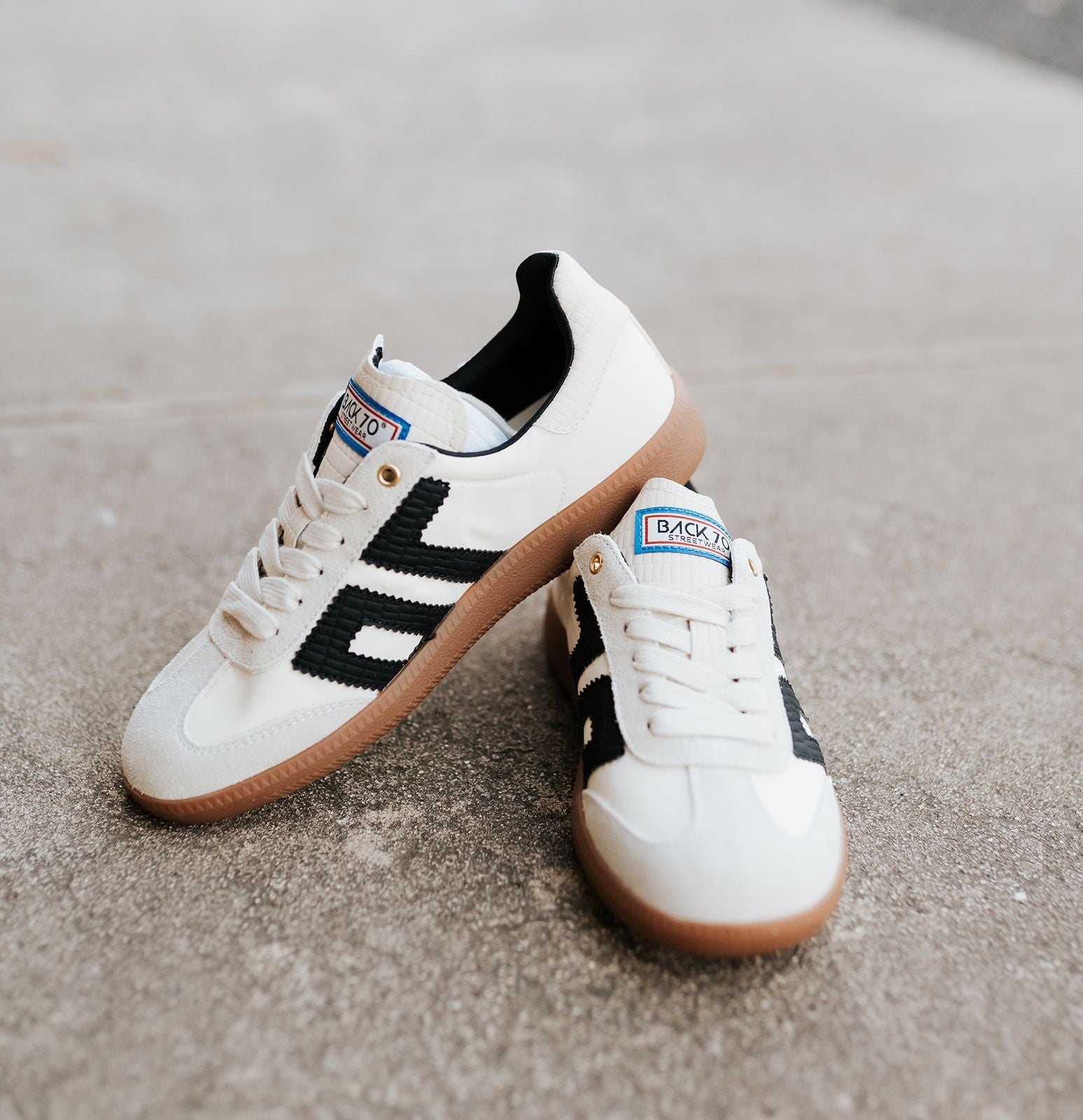 Ghost 2513 Beige Black - Southern Soule Designs