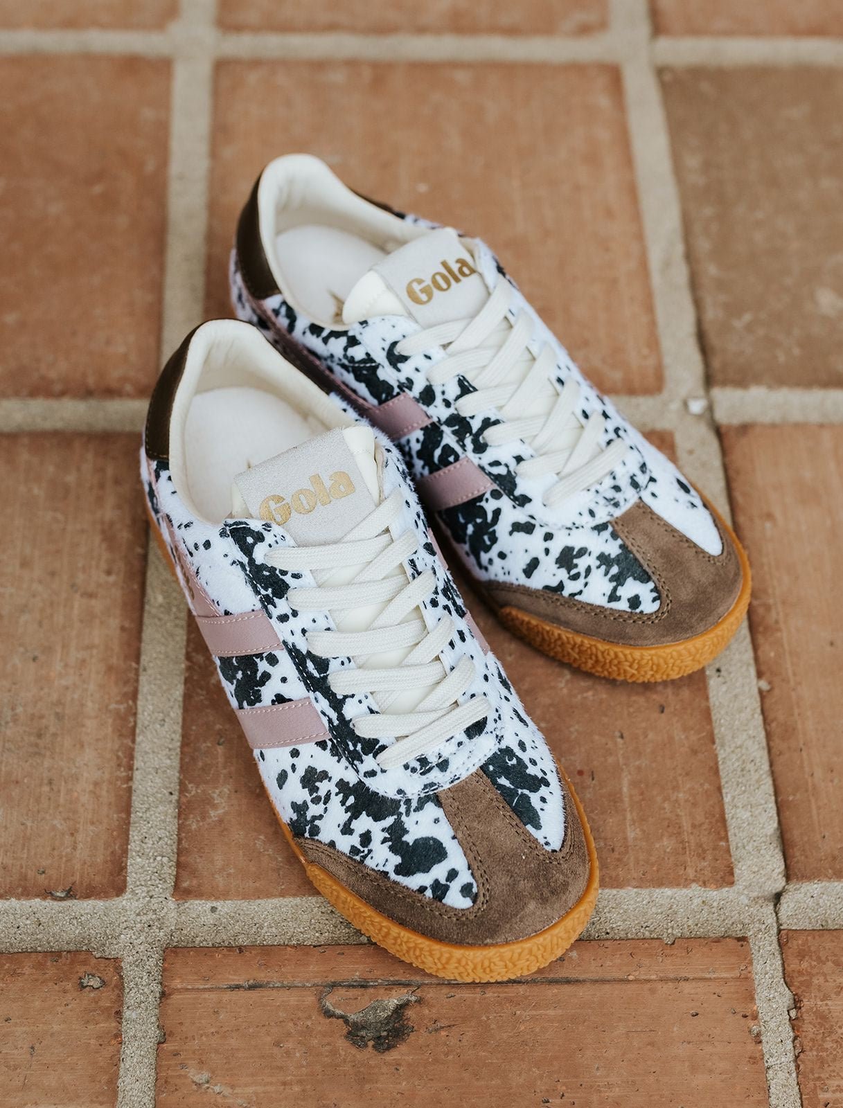 Gola Classics Women's Elan Savanna Sneakers Dalmatian/Otter/Candy - Southern Soule Designs
