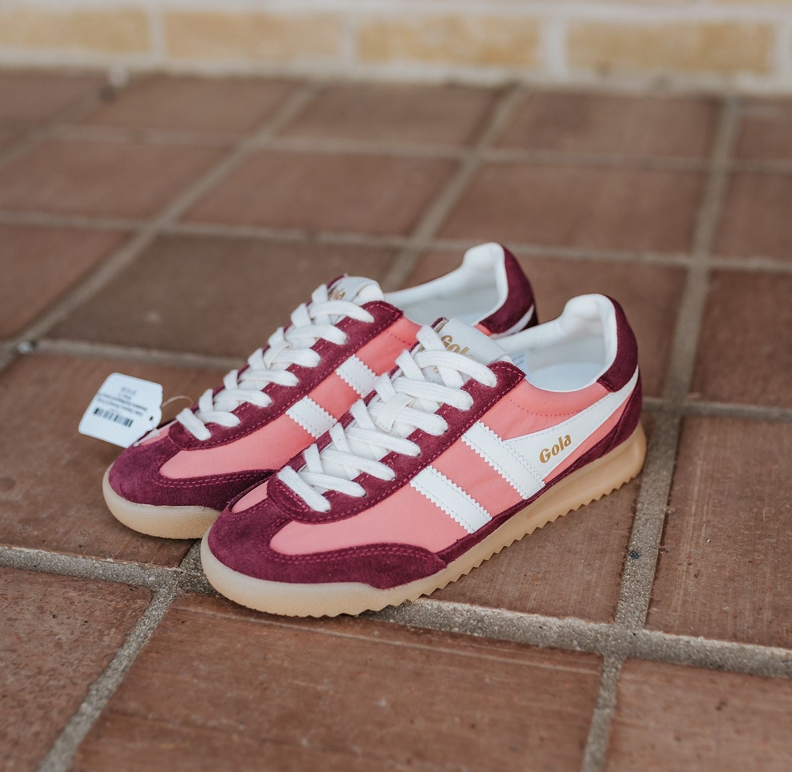 Gola Classics Women's Firefly Sneakers Bubblegum/Cerise/Off White - Southern Soule Designs