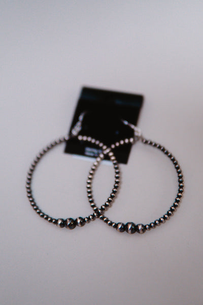 Graduated Pearl Hoop Earrings