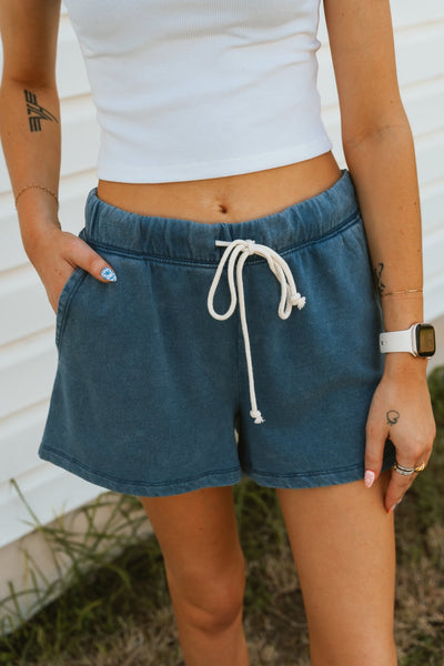 Hunter Knit Denim Shorts Vintage Indigo ZS253389 - Southern Soule Designs