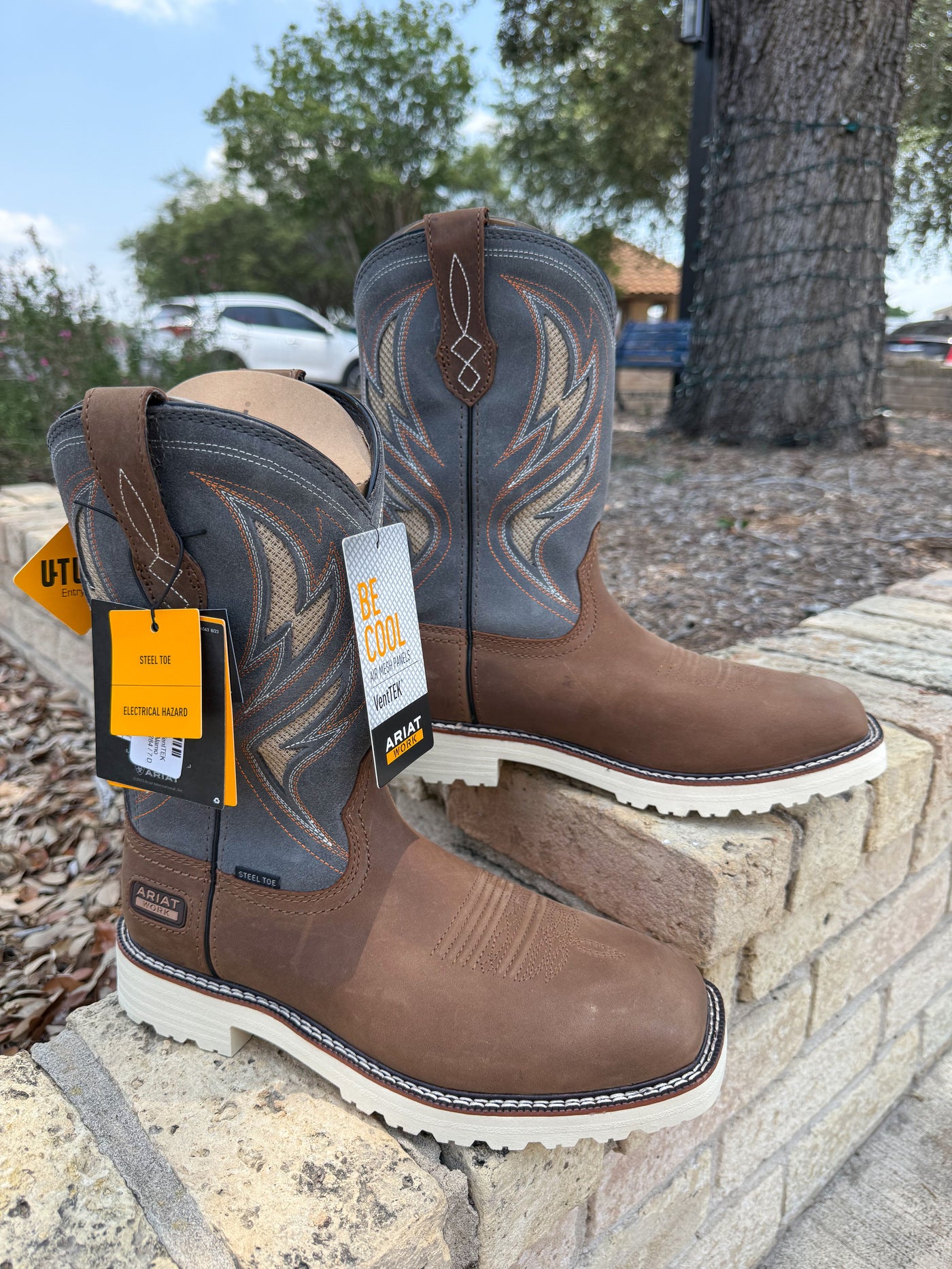 Ariat Men's Activator VentTEK Steel Toe Work Boot Alamo Brown/Stone Grey 10061284