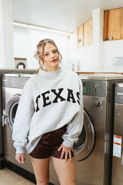 Texas Mock Neck Reversible Sweatshirt IT2594