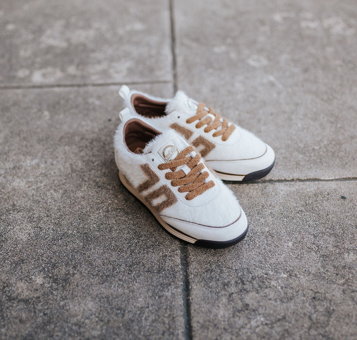 Jogger W26 Butter Cuoio Sneakers - Southern Soule Designs