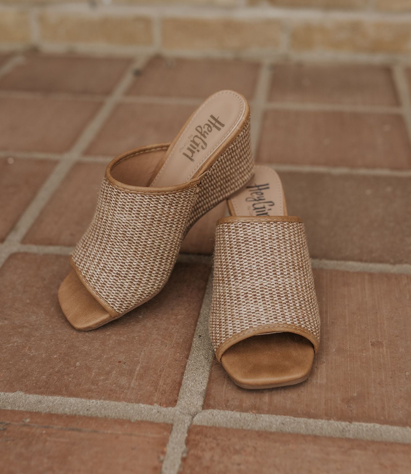 Kiss Me - Raffia - Southern Soule Designs