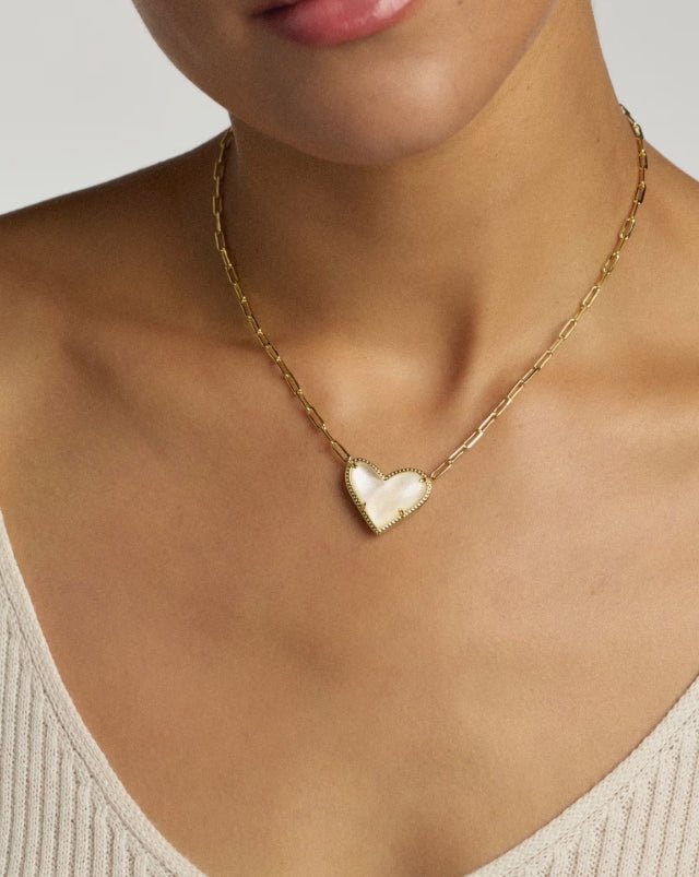 KS Ari Heart Statement Short Pendant Necklace - Southern Soule Designs