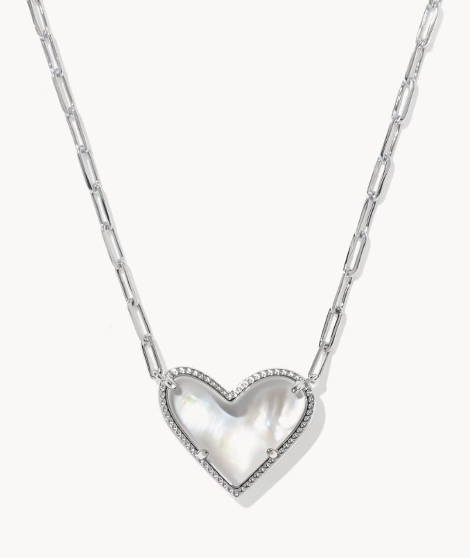 KS Ari Heart Statement Short Pendant Necklace - Southern Soule Designs