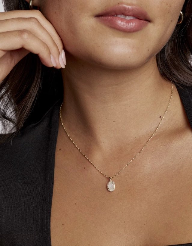 KS Daphne Crystal Frame Pendant Necklace - Southern Soule Designs