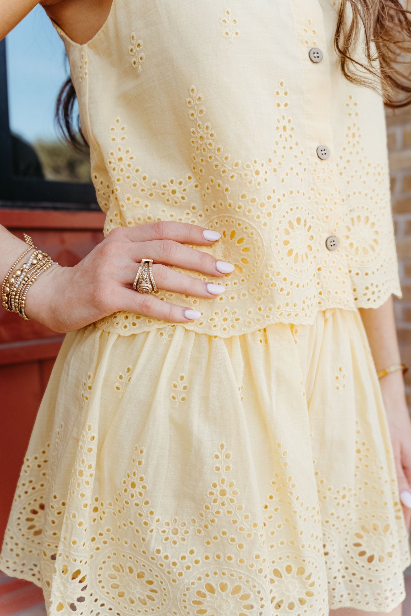Lemon Medallion Eyelet Pull On Shorts P26368 - Southern Soule Designs
